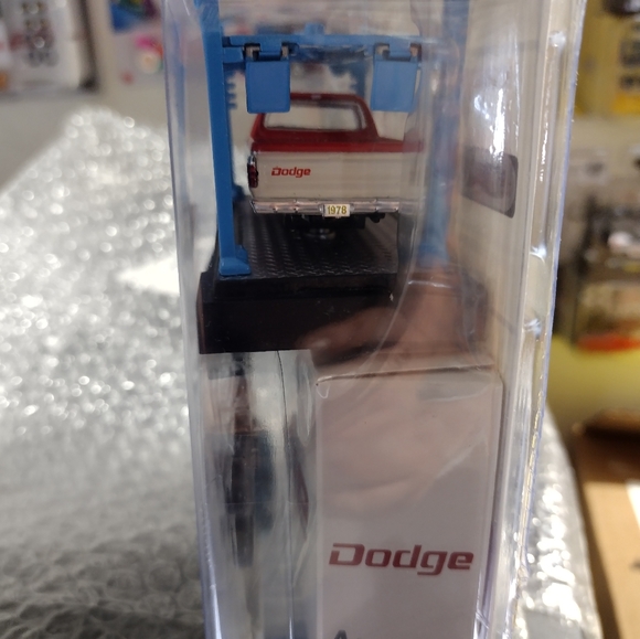 M2 Machines - Picture 3 of 5